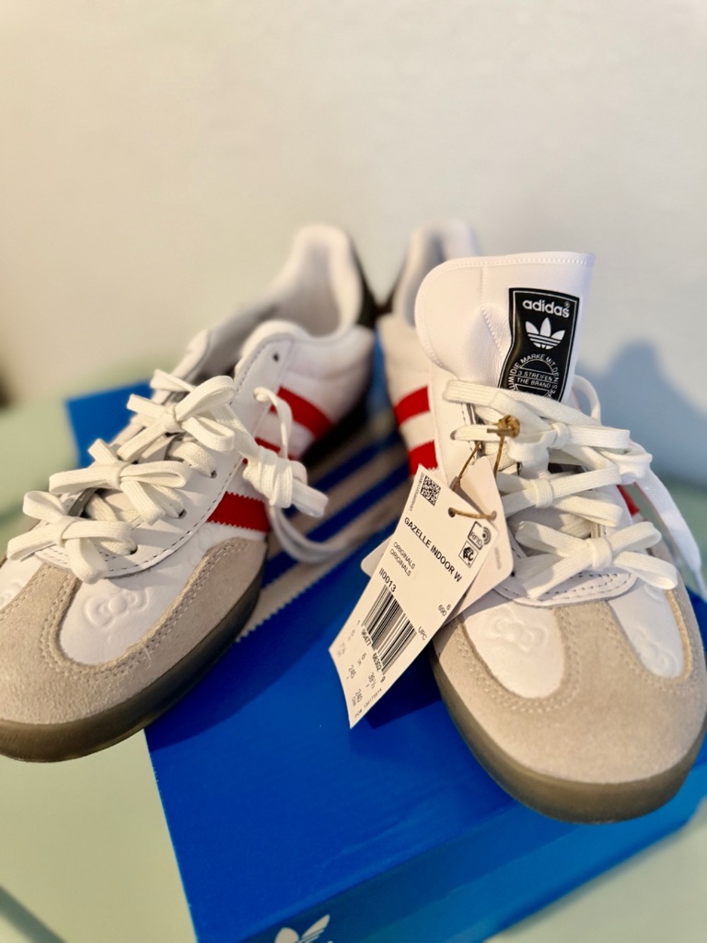 Adidas Gazelle Indoor x Hello Kitty 50th Anniversary Women’s Size 7.5 NWT Rare